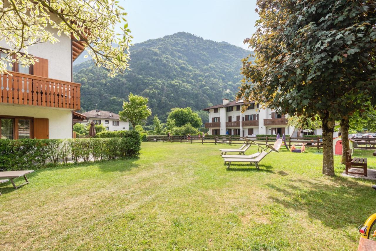 Apartamento Casa Lucia Pieve Di Ledro Exterior foto
